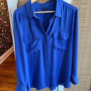 Ann Taylor Periwinkle / Cornflower Blue Button-Up Blouse